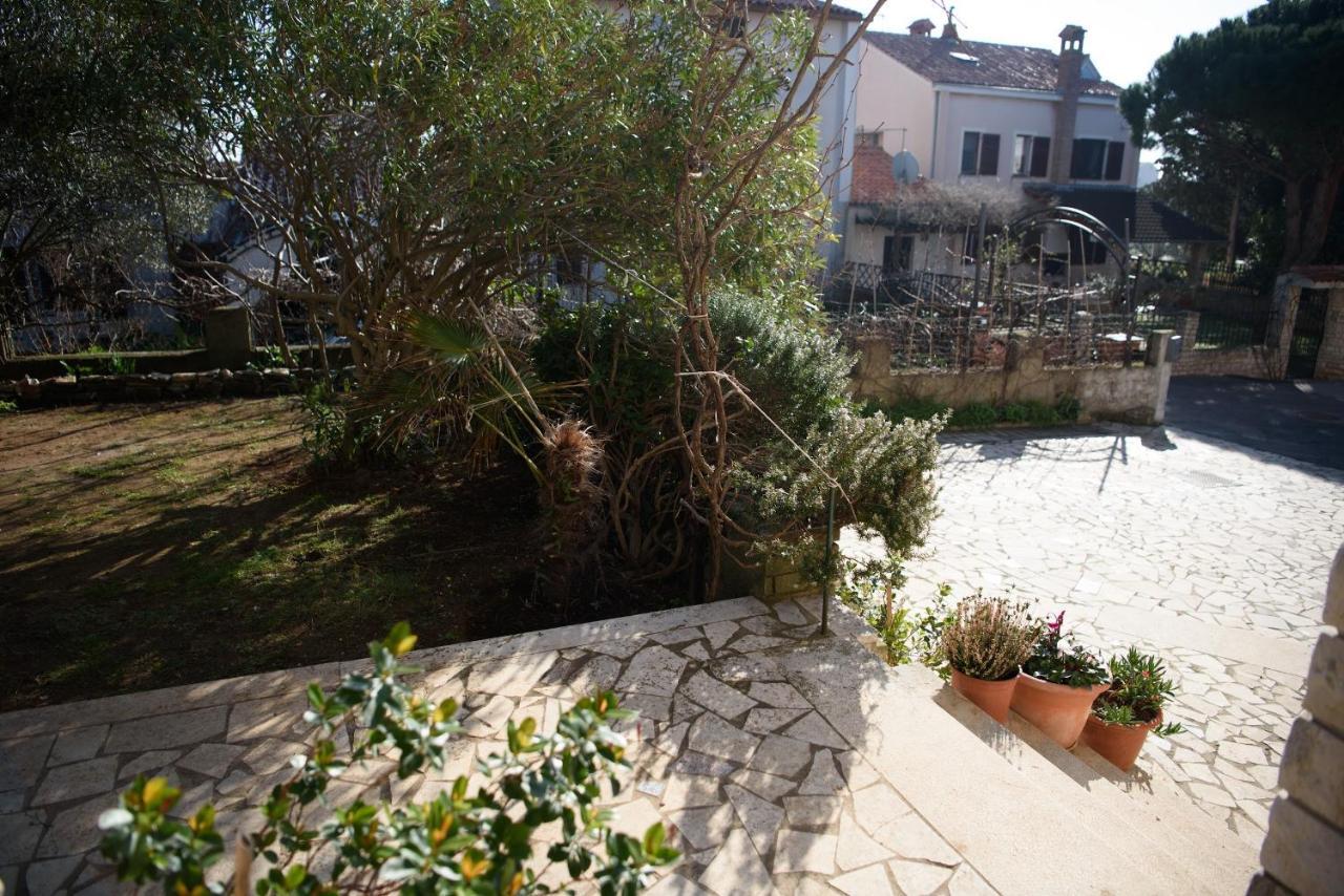 Villa Claudia Lemon Appartment Premantura Ngoại thất bức ảnh