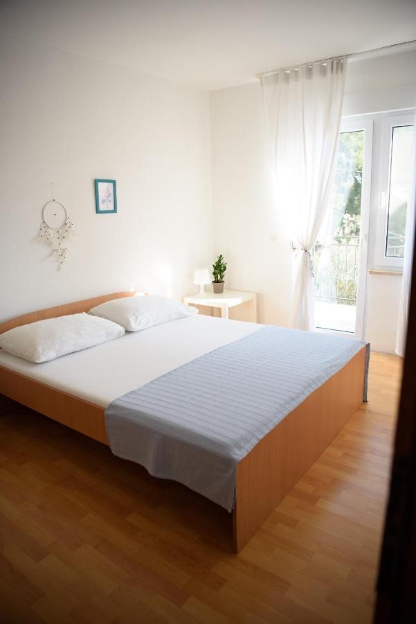Villa Claudia Lemon Appartment Premantura Ngoại thất bức ảnh