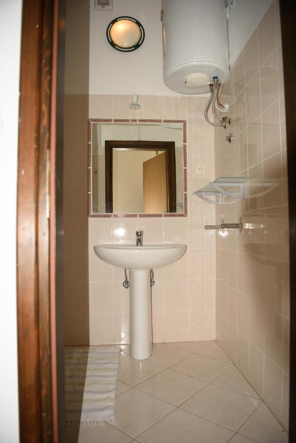 Villa Claudia Lemon Appartment Premantura Ngoại thất bức ảnh
